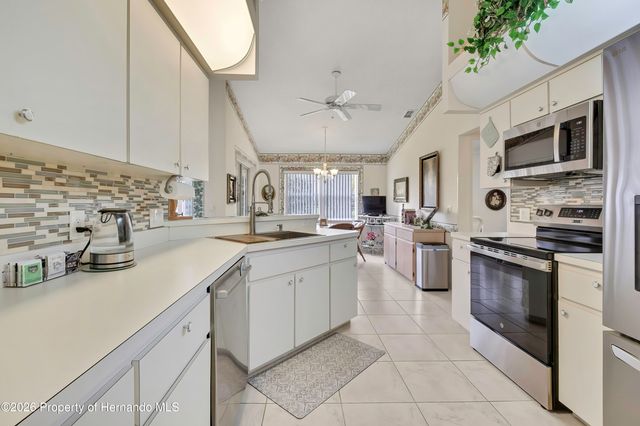 2353 Summercrest Lane, Spring Hill, FL 34606