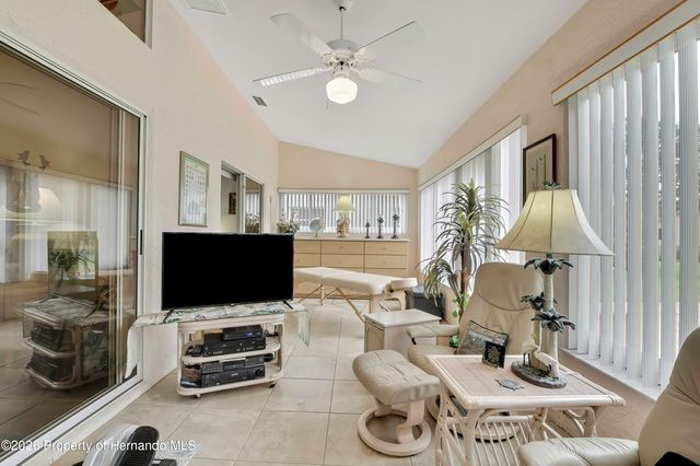 2353 Summercrest Lane, Spring Hill, FL 34606