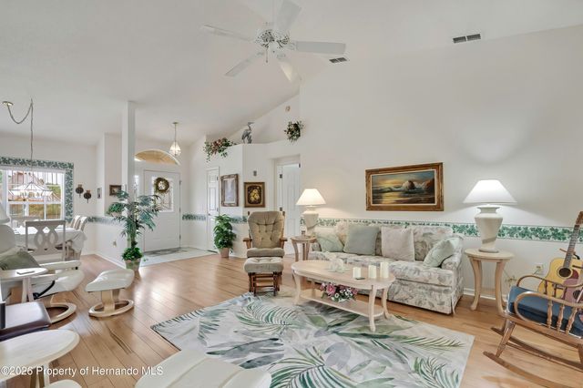 2353 Summercrest Lane, Spring Hill, FL 34606