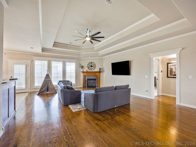 212 S 77th Street, Broken Arrow, OK 74014