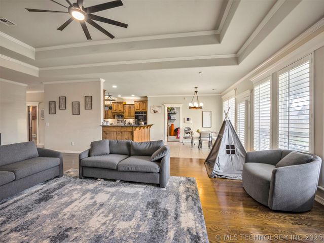 212 S 77th Street, Broken Arrow, OK 74014