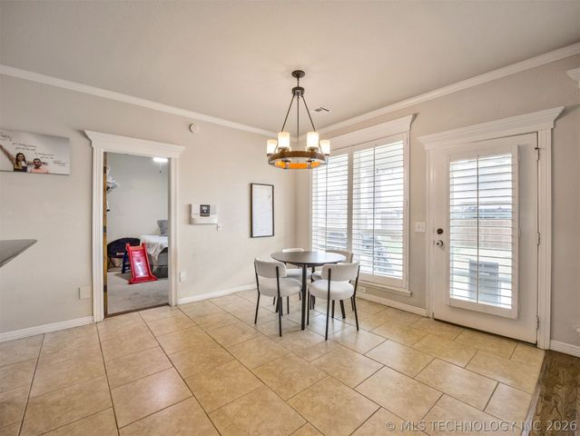 212 S 77th Street, Broken Arrow, OK 74014