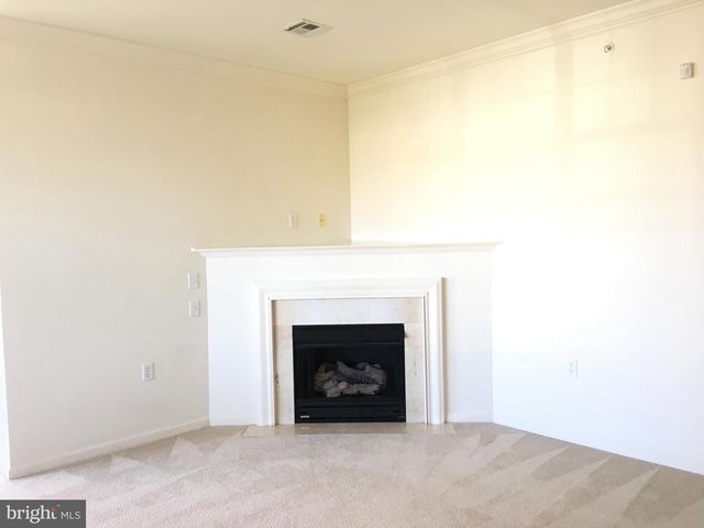 141 MASTERSON CT, Ewing, NJ 08618