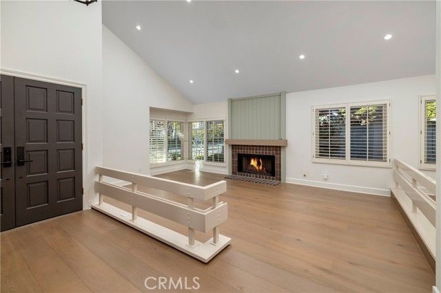 20 Southern Wood, Irvine, CA 92603