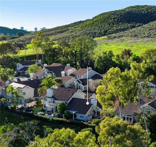 20 Southern Wood, Irvine, CA 92603