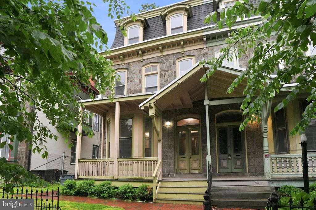 3410 RACE ST, Philadelphia, PA 19104