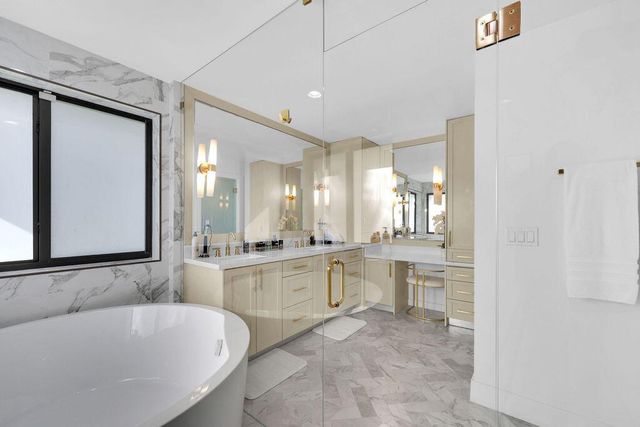 3541 Carlton Lane, Davie, FL 33330