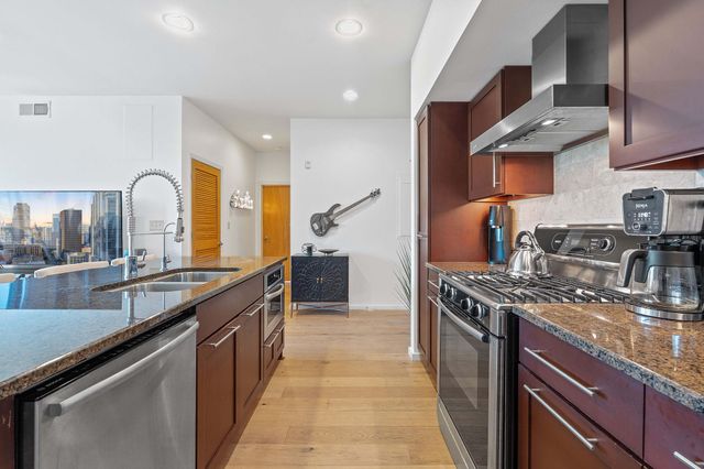 1600 Barton Springs RD 3406, Austin, TX 78704