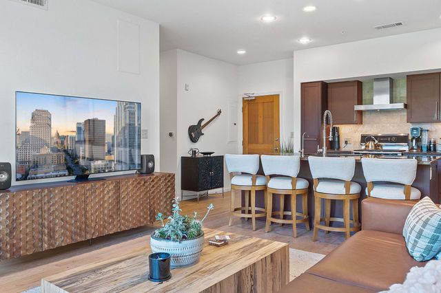 1600 Barton Springs RD 3406, Austin, TX 78704