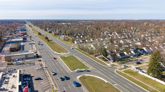 00 Telegraph, Dearborn Heights, MI 48125