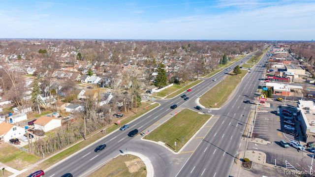 00 Telegraph, Dearborn Heights, MI 48125