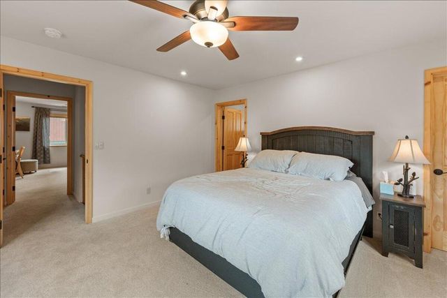 39517 Cline Miller Place, Fawnskin, CA 92333