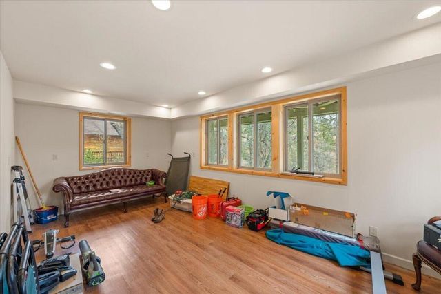 39517 Cline Miller Place, Fawnskin, CA 92333