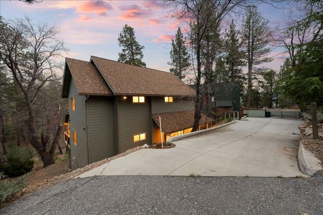 39517 Cline Miller Place, Fawnskin, CA 92333