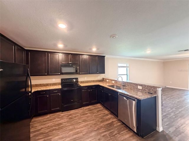1880 PIEDMONT COURT, Mascotte, FL 34753