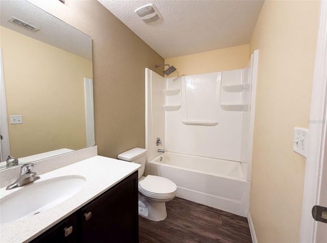 1880 PIEDMONT COURT, Mascotte, FL 34753
