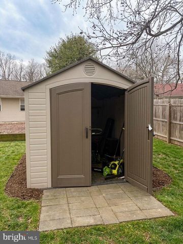 413 BRAUN CT, Woodbury, NJ 08096