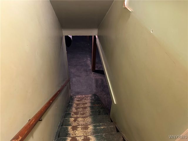 8753 Elizabeth Parkway, Eden, NY 14057