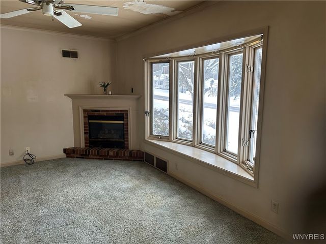 8753 Elizabeth Parkway, Eden, NY 14057