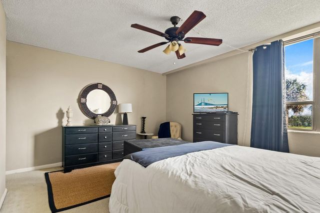 2616 COVE CAY DRIVE 303, Clearwater, FL 33760