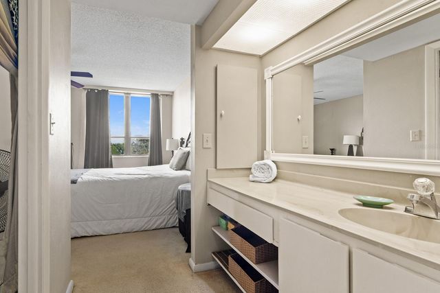 2616 COVE CAY DRIVE 303, Clearwater, FL 33760