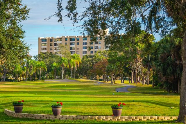 2616 COVE CAY DRIVE 303, Clearwater, FL 33760