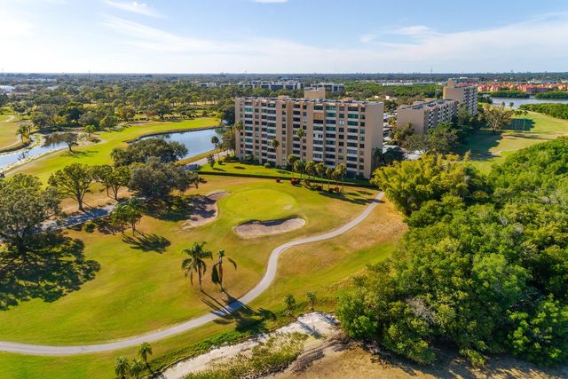 2616 COVE CAY DRIVE 303, Clearwater, FL 33760