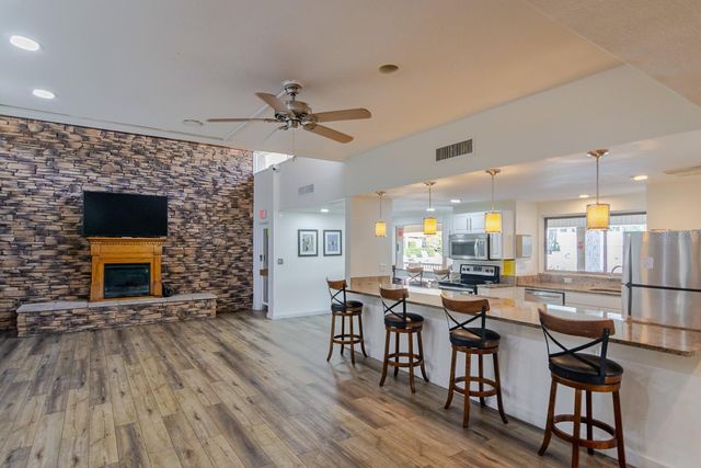 2616 COVE CAY DRIVE 303, Clearwater, FL 33760