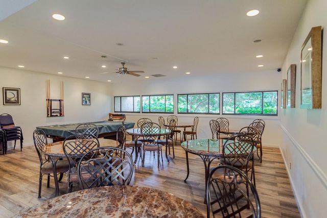 2616 COVE CAY DRIVE 303, Clearwater, FL 33760