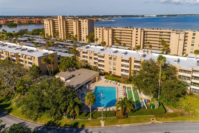 2616 COVE CAY DRIVE 303, Clearwater, FL 33760