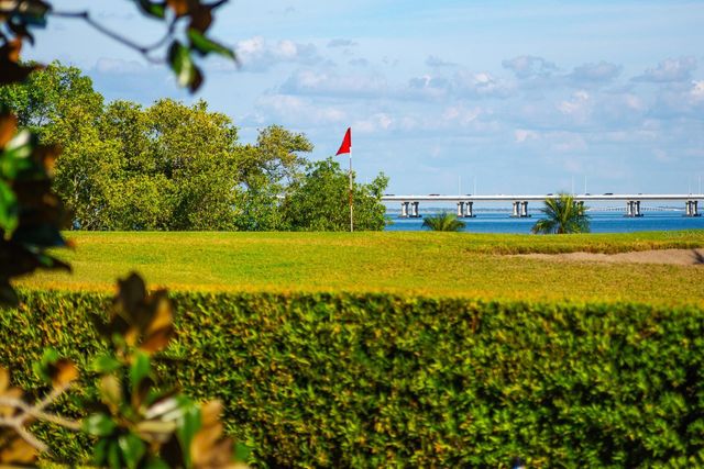 2616 COVE CAY DRIVE 303, Clearwater, FL 33760