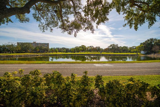 2616 COVE CAY DRIVE 303, Clearwater, FL 33760