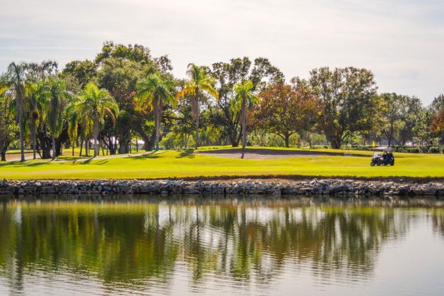 2616 COVE CAY DRIVE 303, Clearwater, FL 33760