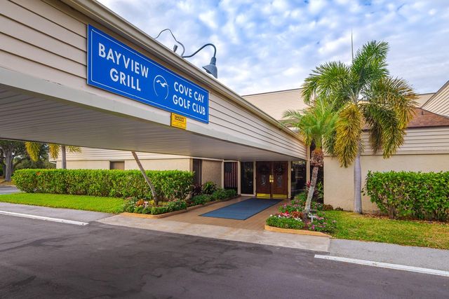 2616 COVE CAY DRIVE 303, Clearwater, FL 33760