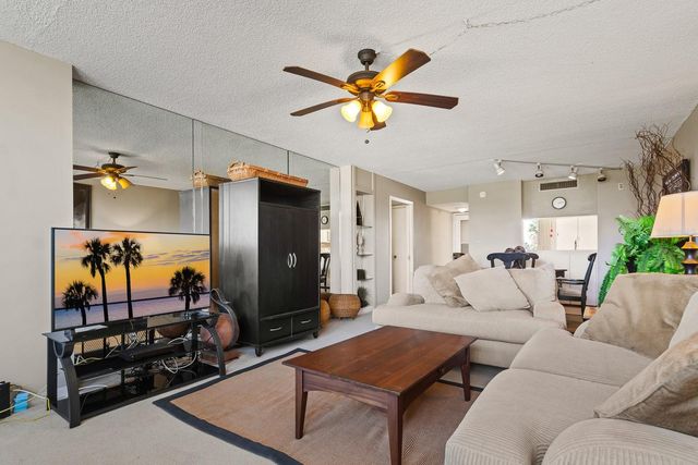 2616 COVE CAY DRIVE 303, Clearwater, FL 33760