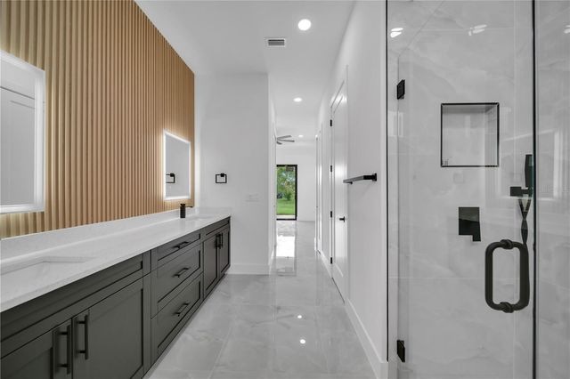 2720 SANTA BARBARA BOULEVARD N, Cape Coral, FL 33993