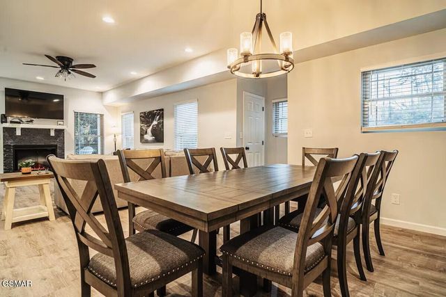 569 Baskins Creek Road, Gatlinburg, TN 37738