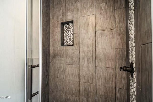 569 Baskins Creek Road, Gatlinburg, TN 37738