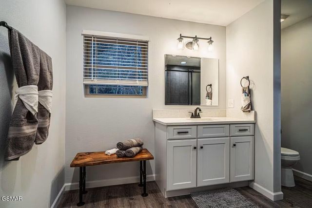 569 Baskins Creek Road, Gatlinburg, TN 37738