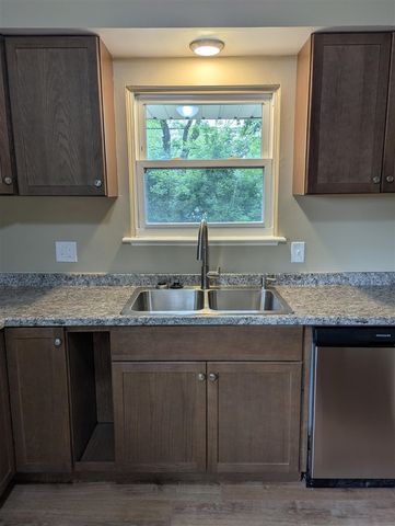 820 Nash Avenue, Ypsilanti, MI 48198