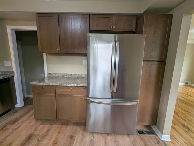 820 Nash Avenue, Ypsilanti, MI 48198