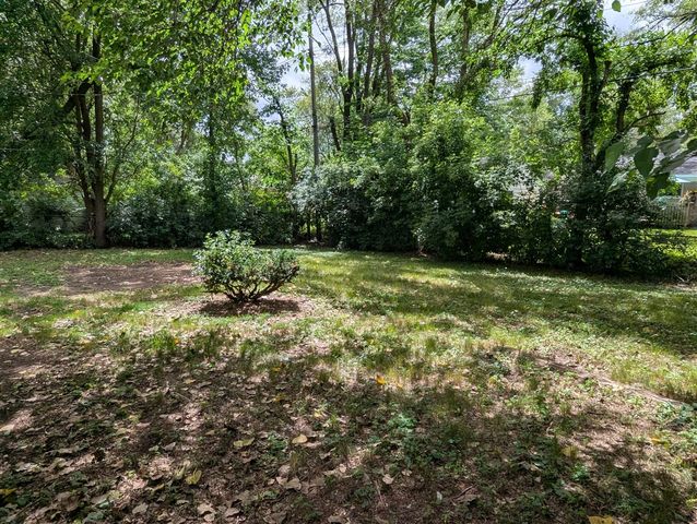 820 Nash Avenue, Ypsilanti, MI 48198