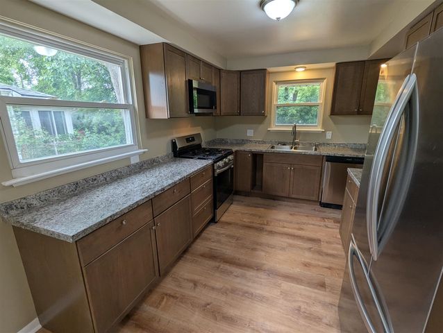 820 Nash Avenue, Ypsilanti, MI 48198