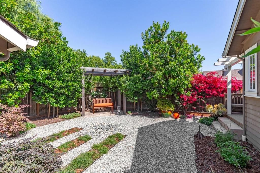 Image 29 of property listing at 49 S Morrison Avenue, San Jose, CA 95126