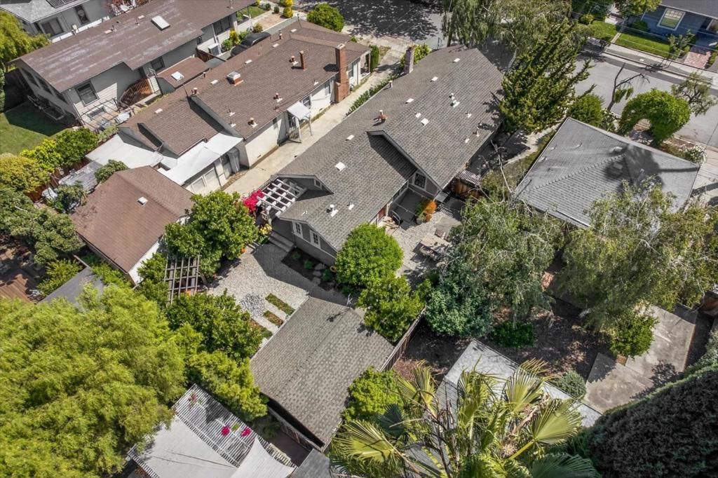 Image 35 of property listing at 49 S Morrison Avenue, San Jose, CA 95126
