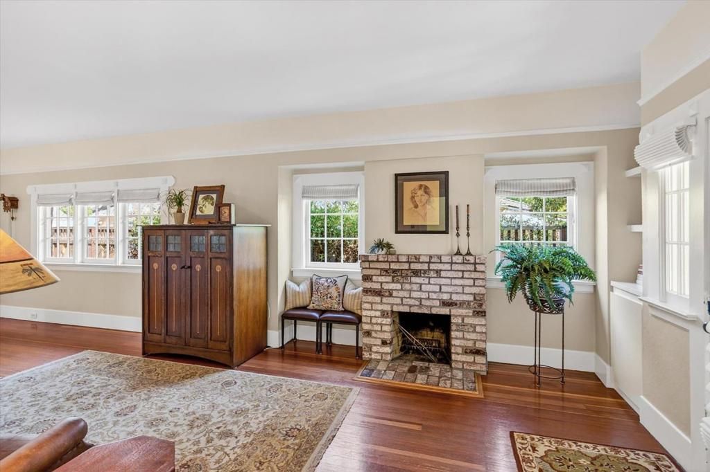 Image 7 of property listing at 49 S Morrison Avenue, San Jose, CA 95126