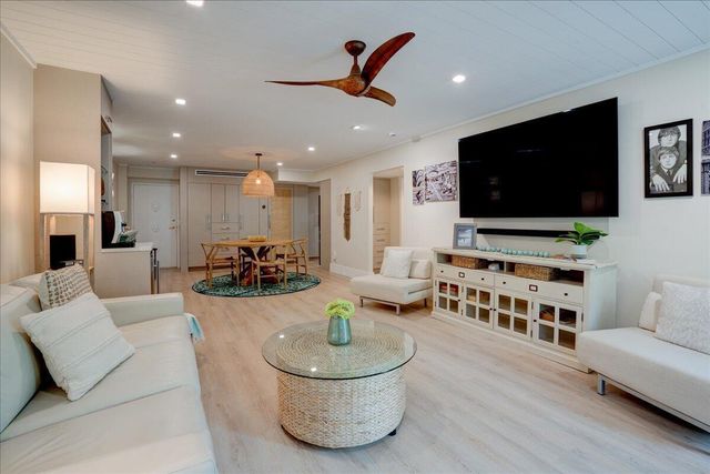 3450 S Ocean Boulevard 102, Palm Beach, FL 33480