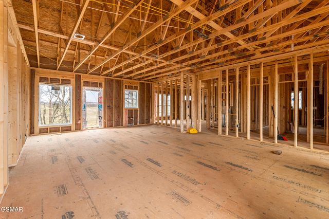 1430 Beechtop Lane, Kodak, TN 37764