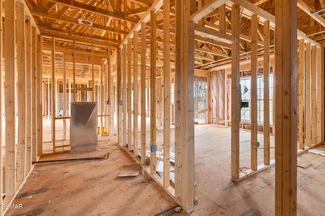 1430 Beechtop Lane, Kodak, TN 37764