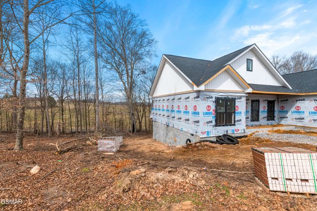 1430 Beechtop Lane, Kodak, TN 37764